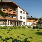 Bed & Breakfast Helmuth Oberreiter Flachau