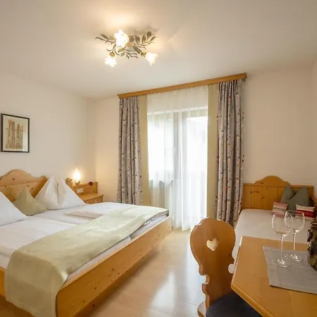 Helmuth Oberreiter Bed & Breakfast 3*