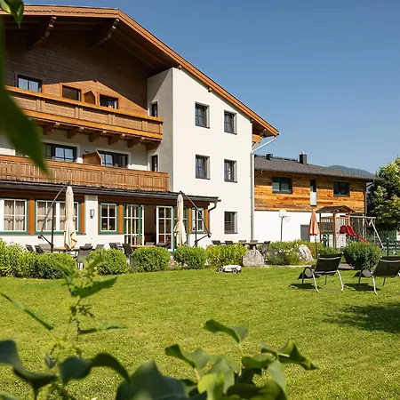 Bed & Breakfast Helmuth Oberreiter Flachau