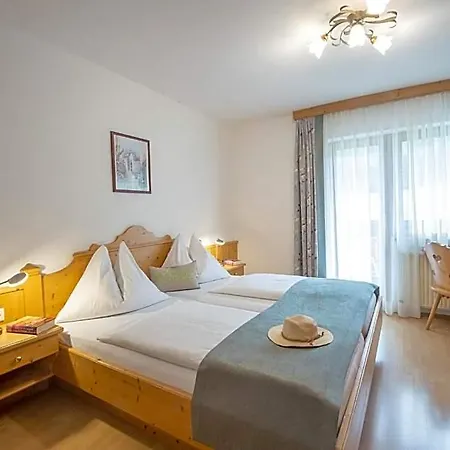 Bed & Breakfast Helmuth Oberreiter 3*