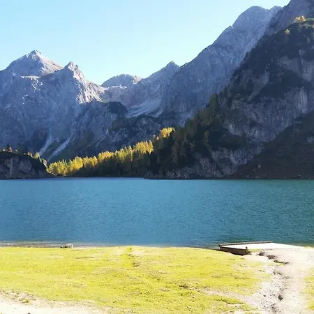 Helmuth Oberreiter 3* フラッハウ