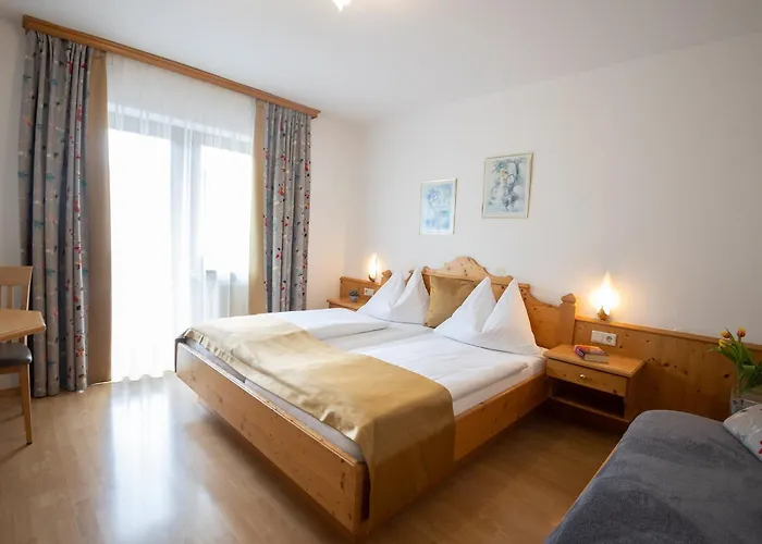 Helmuth Oberreiter Bed & Breakfast